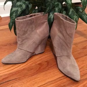 ALDO suede booties stacked wedge heel 40 10 boot